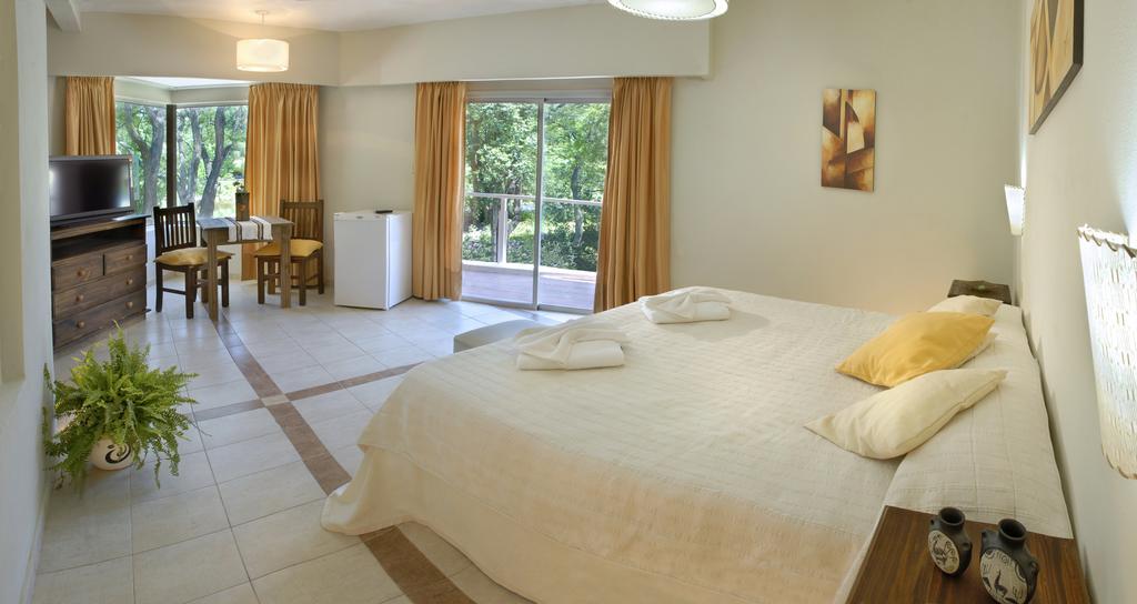 Hotel El Sauce ซานตา โรซา เด กาลามูชิตา ห้อง รูปภาพ